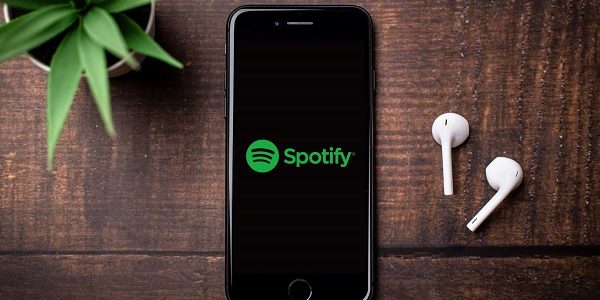 Spotify condena insultos