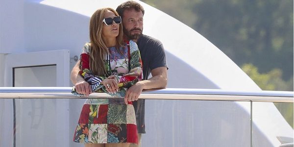 Jennifer Lopez y Ben Affleck compran casa