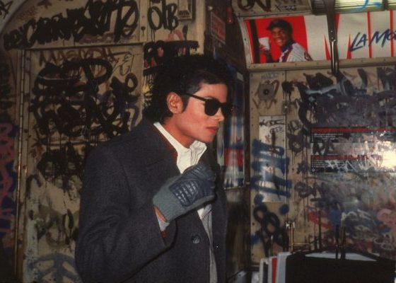 Reabren casos de abuso contra Michael Jackson