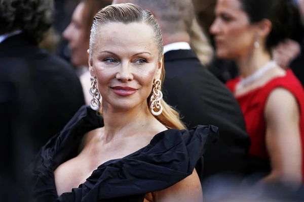 pamela-anderson