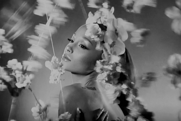 ariana-grande