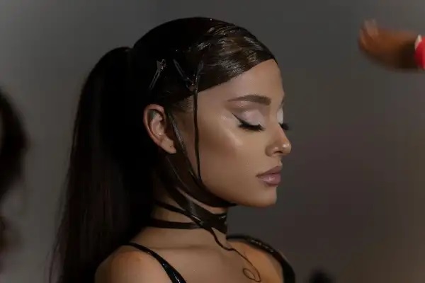ariana-grande